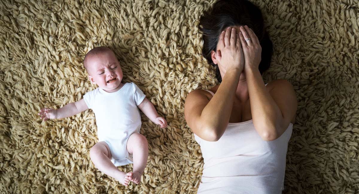 bayi-dan-ibu-depresi-baby-blues-syndrome_20180217_021057.jpg