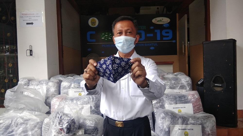 berdayakan-ratusan-ukmpemkab-bantul-gelontorkan-rp-600-juta-untuk-produksi-100000-masker-batik.jpg