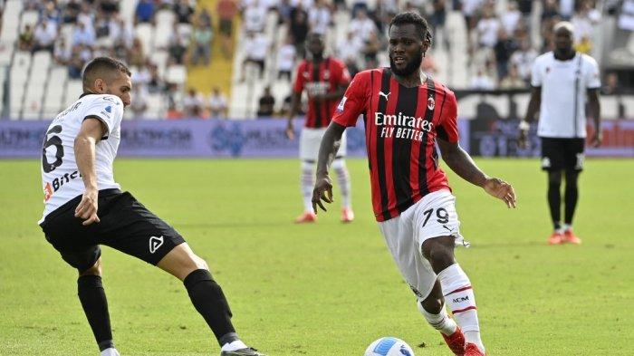 berita-transfer-ac-milan-mu-liverpool-psg-arsenal-barcelona-madrid-antre-tanda-tangan-kessie.jpg