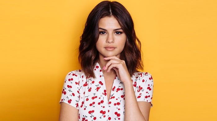 buat-kamu-yang-belum-bisa-move-on-dari-mantan-simak-tips-dari-selena-gomez-ini_20180923_171926.jpg