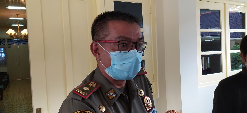 cegah-gelombang-covid-19-kedua-gerakan-besar-memakai-masker-dilakukan-di-diy.jpg