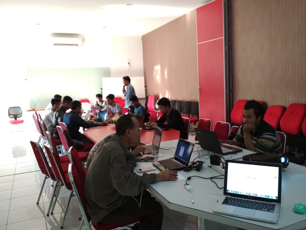 digital-innovation-lounge-dilo-jogja-mengadakan-dilo-developer-class_20180821_191509.jpg