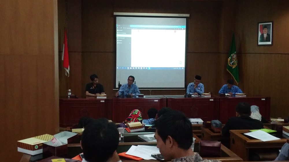 dlh-kota-yogya-kembangkan-aplikasi-silaling.jpg