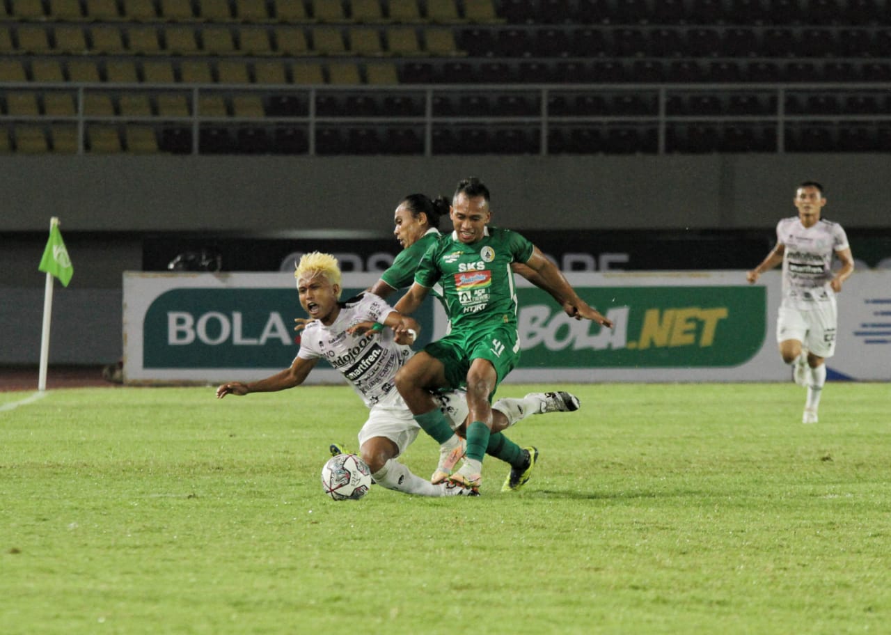 duel-pss-sleman-vs-bali-united-2.jpg
