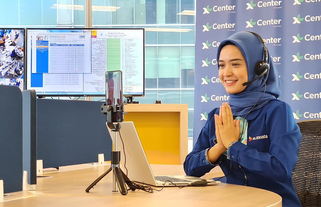 dukung-penerapan-ppkm-daruratxl-center-sediakan-layanan-online-xlaxis-darirumahsaja.jpg