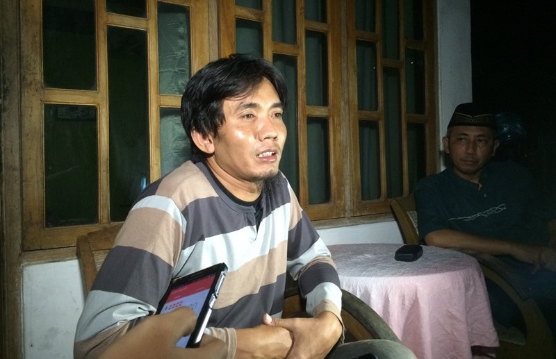 eko-budihariyanto-kakak-kandung-terduga-teroris-rs_20170606_233641.jpg