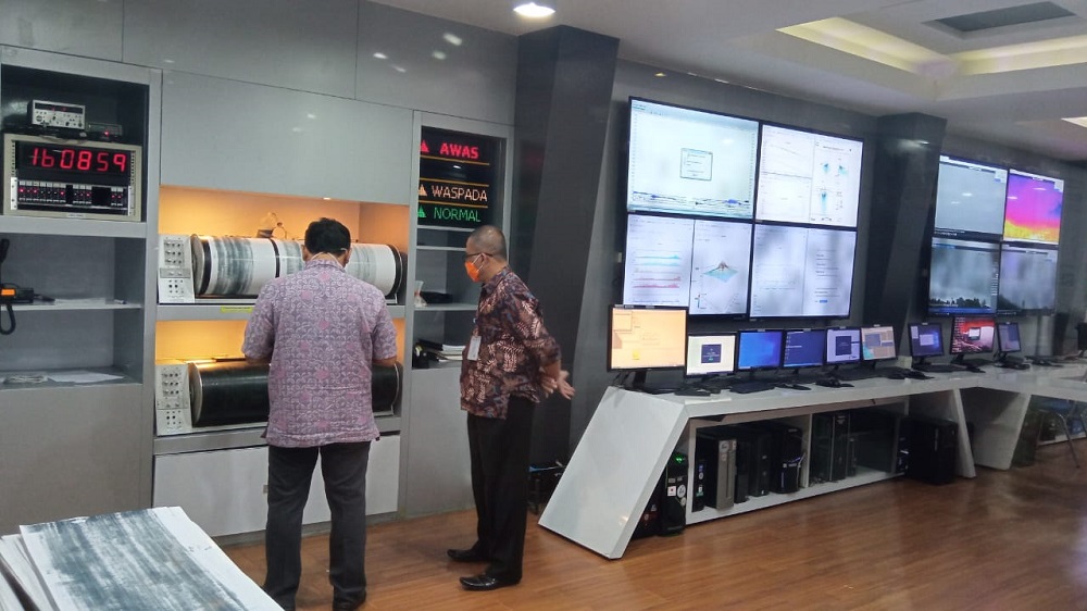 ERUPSI Gunung Merapi, BPBD DIY : Belum Ada Ancaman Bahaya ke Masyarakat Secara Lebih Luas