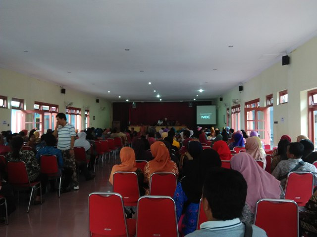 Status PNS Menjadi Harga Mati