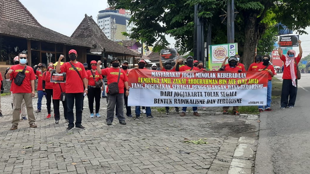forkom-jat-menggelar-aksi-menolak-keberadaan-laz-aba.jpg