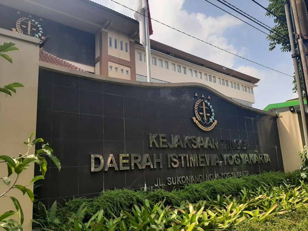gedung-kejati-diy-senin-3152021.jpg
