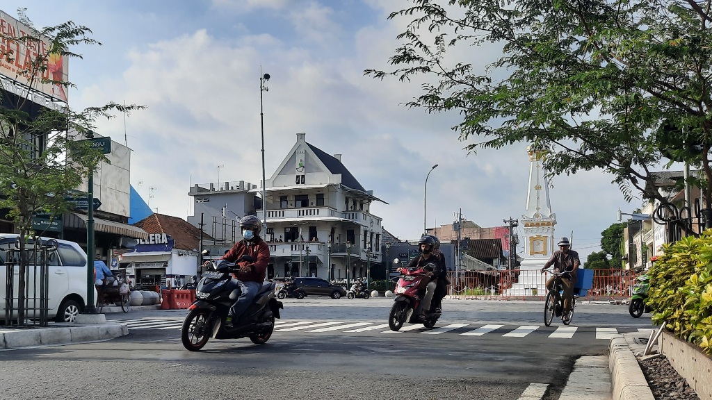 jalan-margo-utomo-kota-yogyakarta-pada-jumat-1102021.jpg