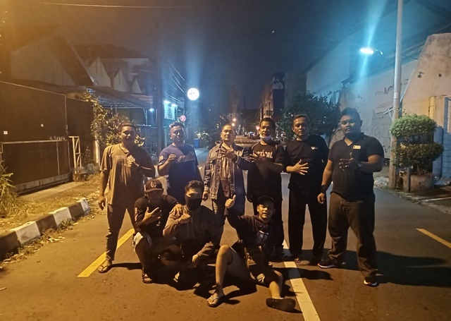 jawil-jundil-di-sela-sela-kegiatan-patroli.jpg