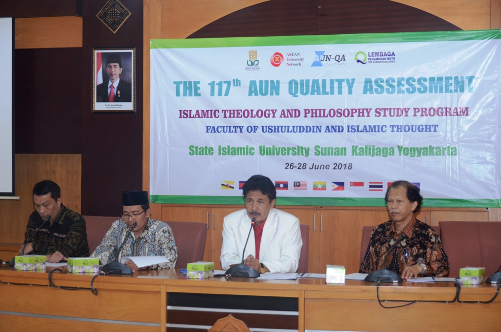 jumpa-pers-bersama-rektor-uin-sunan-kalijaga_20180622_220412.jpg