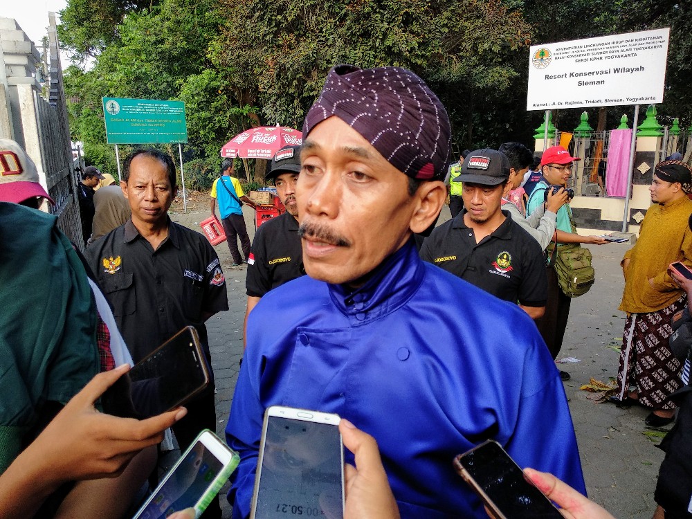kadisbud-sleman-saparan-bekakak-bentuk-penghargaan-terhadap-tradisi-lokal_20181026_194818.jpg
