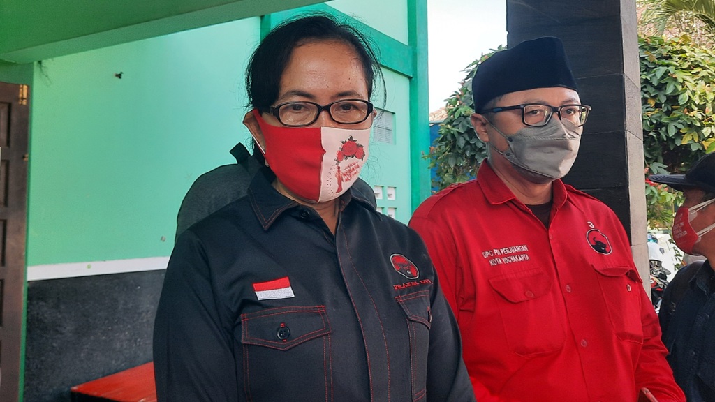 kejar-pelaksanaan-ptm-di-yogya-dpr-ri-dorong-pemda-serius-turunkan-level-ppkm.jpg