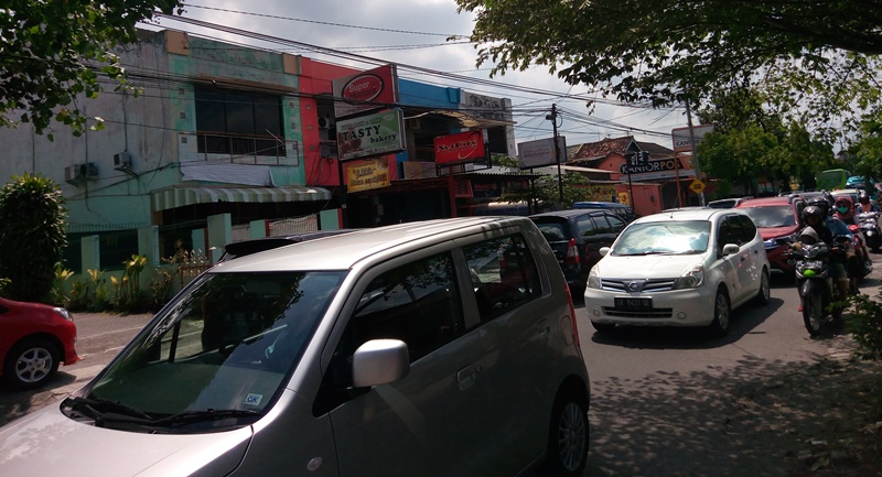 kemacetan-di-jalan-timoho_20170422_130153.jpg