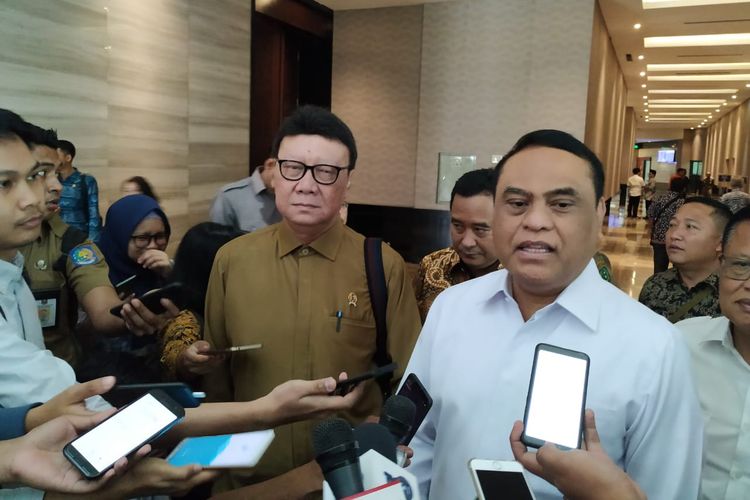 kemenpan-rb-mulai-bahas-anggaran-dan-jadwal-rekruitmen-cpns-2019-ini-daftar-formasi-dan-tahapannya.jpg