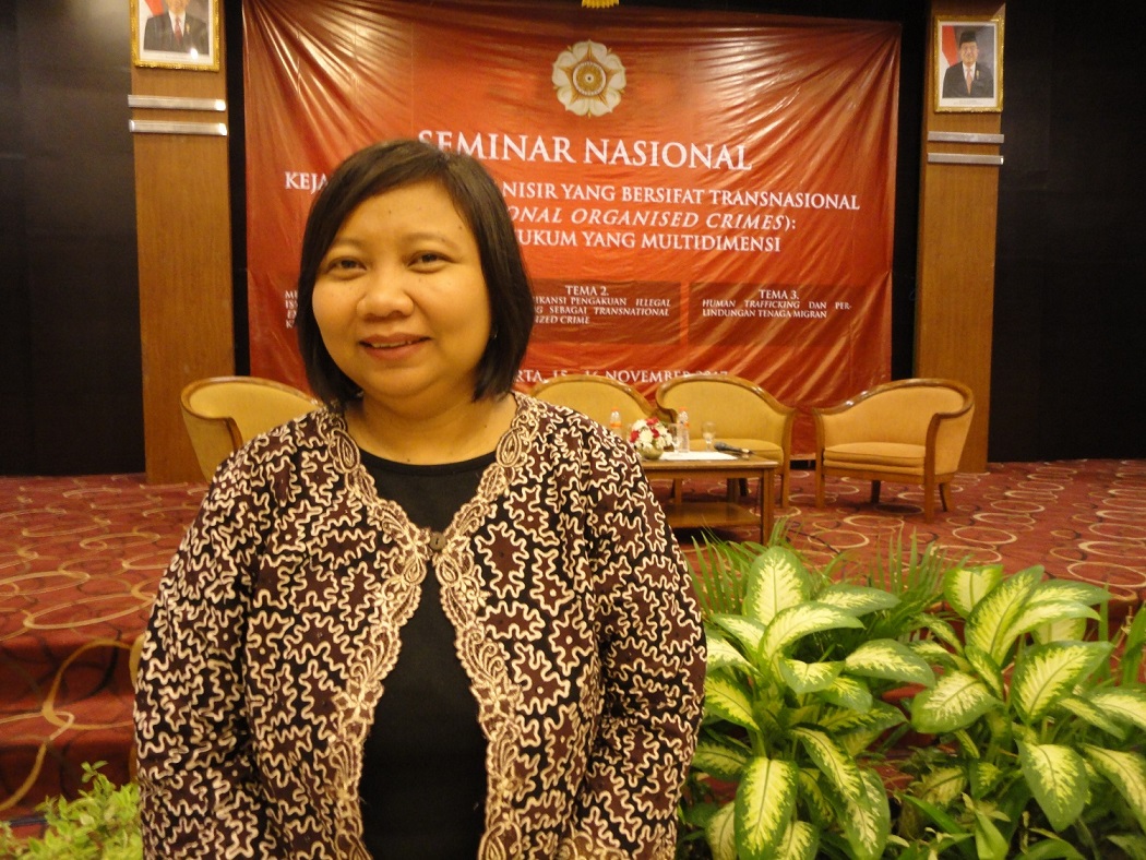 kepala-pusat-riset-dan-studi-migrasi-migrant-care-anis-hidayah_20171118_203011.jpg
