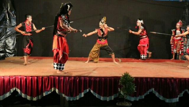 Minak Jingga Nagih Janji, Pentas Drama Kethoprak Perdana Karang Taruna Desa Petir