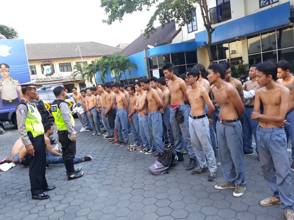 Ugal-ugalan Saat Konvoi Kelulusan, 79 Pelajar Dimankan Polresta Yogyakarta