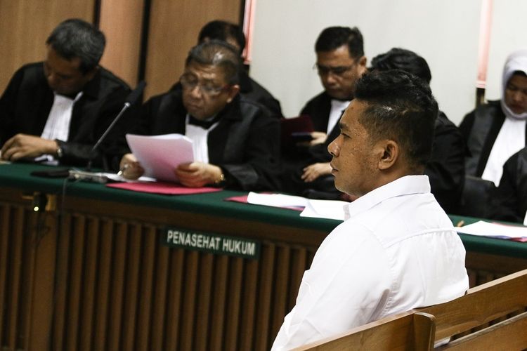 kronologi-penyerangan-novel-baswedan-pelaku-ambil-asam-sulfat-di-pool-angkutan-mobil-gegana-polri.jpg