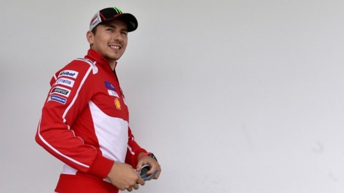 lorenzo-jawab-kritik_20170812_151137.jpg