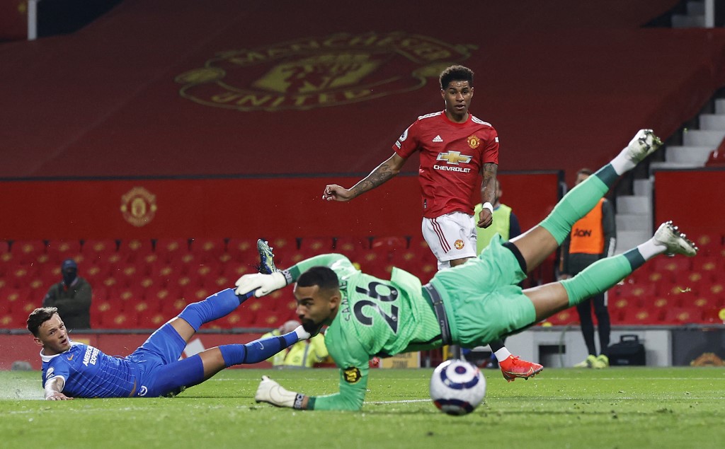 marcus-rashford-dan-robert-sanchez-di-liga-inggris-manchester-united-vs-brighton-di-old-trafford.jpg