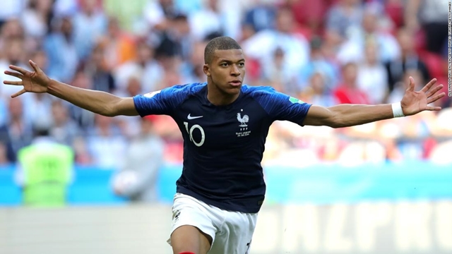 mbappe_20180701_085334.jpg
