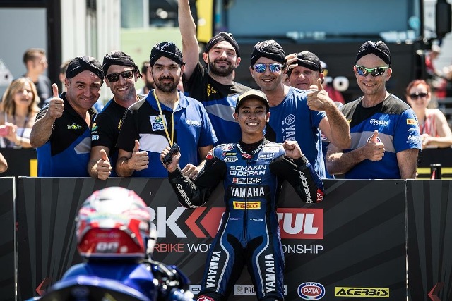 mengenal-galang-hendra-pratama-murid-valentino-rossi-asal-bantul-yang-kibarkan-merah-putih-di-eropa_20180721_131615.jpg