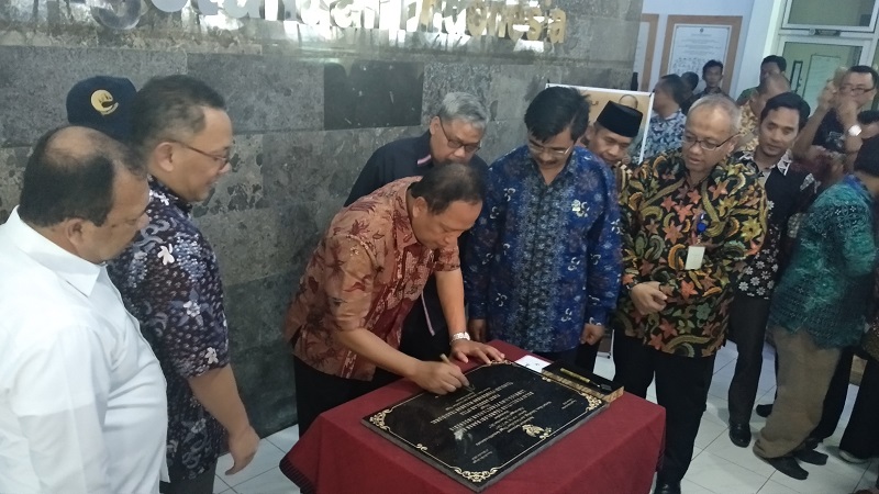 menristekdikti-ri-dorong-umkm-mampu-bersaing-dengan-produk-impor_20180713_192906.jpg