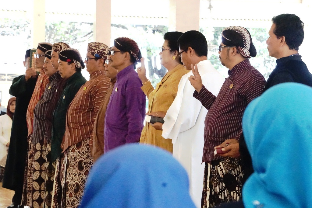 pelantikan-pejabat-pratama-pemda-diy_20180112_151048.jpg
