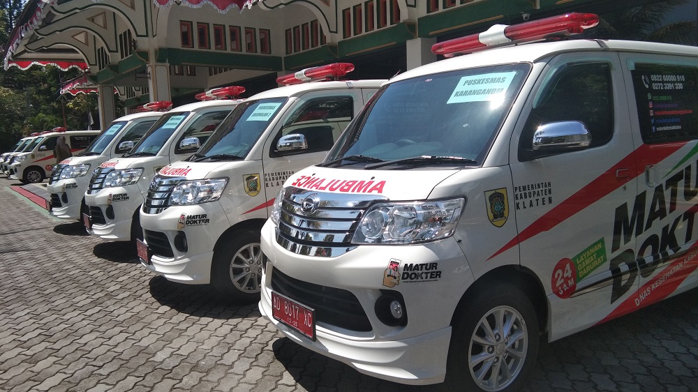 pemkab-klaten-tambah-7-unit-mobil-ambulans-baru-ini-pesan-bupati-sri-mulyani.jpg