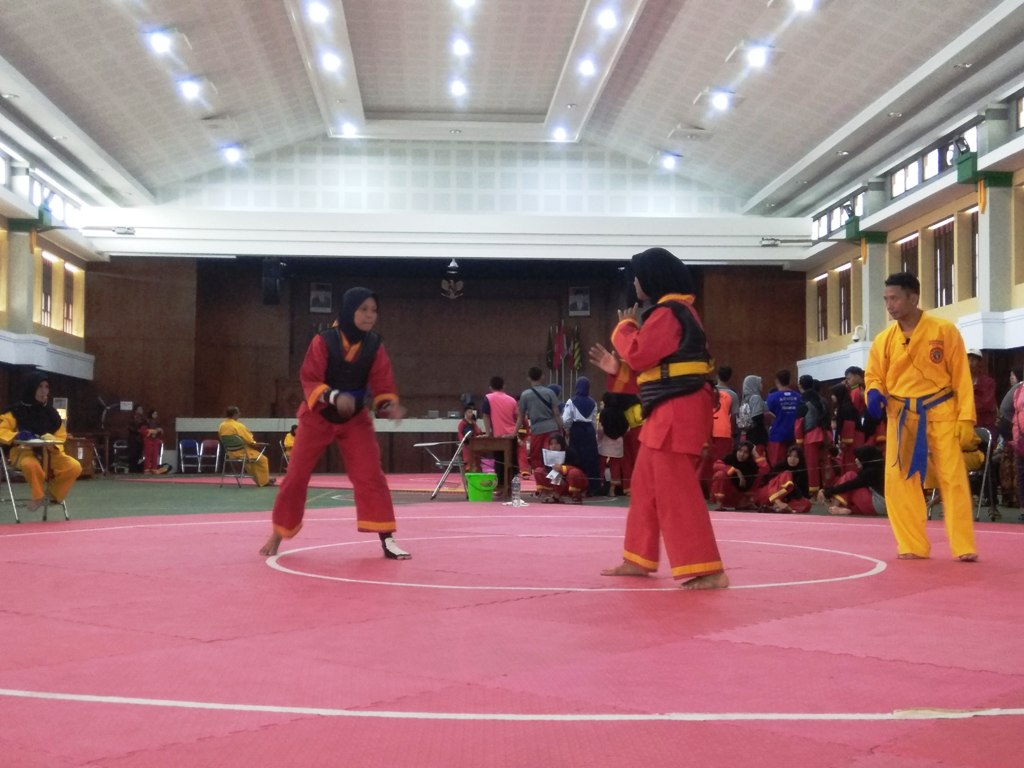 peserta-saat-mengikuti-lomba-tapak-suci-dalam-moehi-national-competition-2018_20180911_114638.jpg