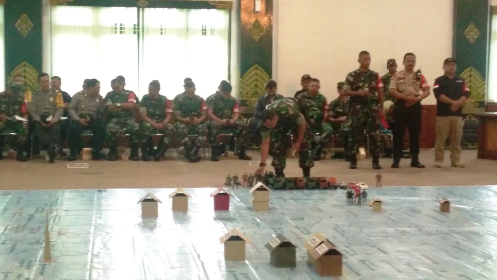 TNI-Polri Lakukan Simulasi Pengamanan Pemilu 2019