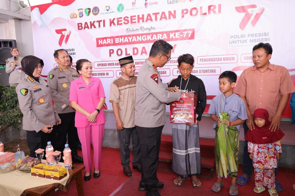 polda-gelar-bakti-kesehatan.jpg
