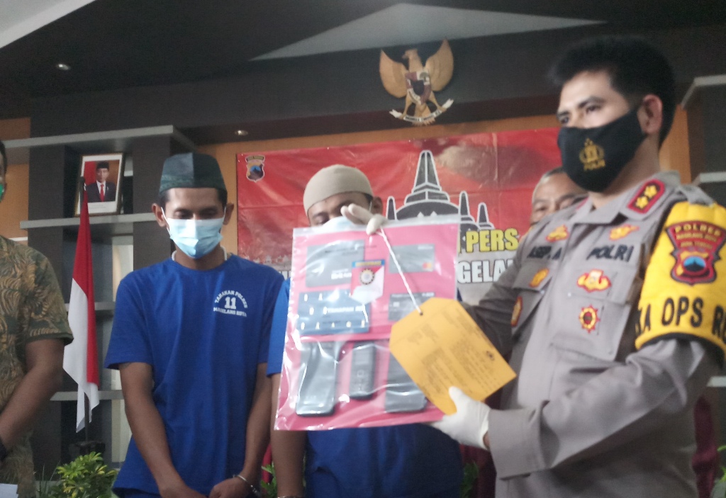 polres-kota-magelang-ungkap-kasus-komplotan-penipuan-penjualan-kacang-hijau.jpg