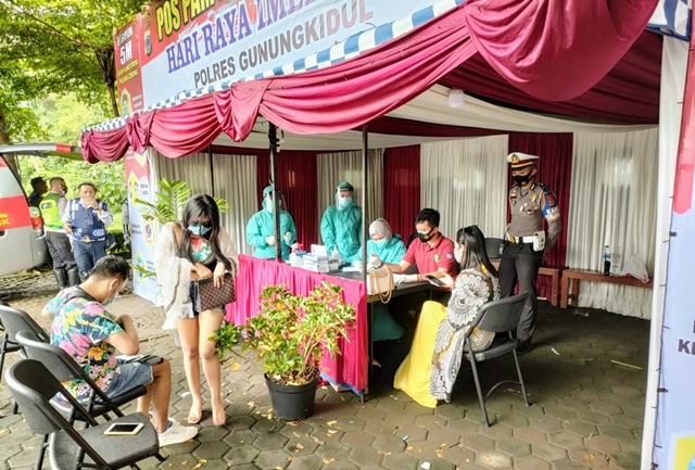 pos-pengamanan-libur-imlek-di-perbatasan-wilayah-kabupaten-gunungkidul.jpg