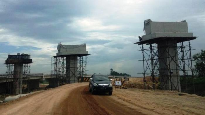 proyek-pembangunan-proyek-tol-trans-sumatera-ruas-tol-medan-binjai.jpg