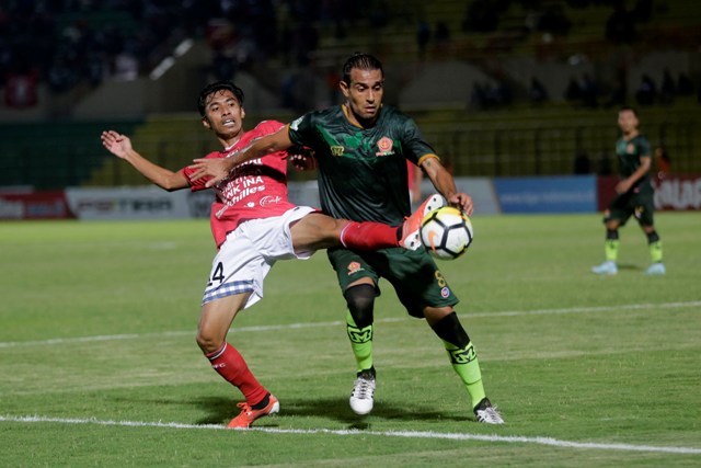 ps-tira-vs-bali-united_3004_20180430_202849.jpg