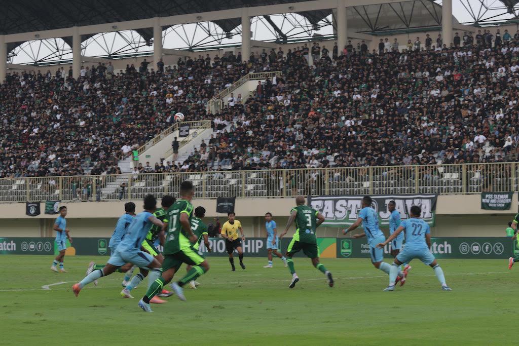 pss-sleman-ditahan-imbang-persela-lamongan.jpg