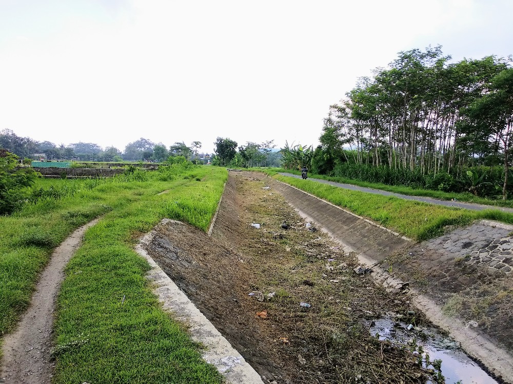 selokan-mataram-masih-mengering-petani-kalasan-ingin-ngadu-ke-sultan.jpg