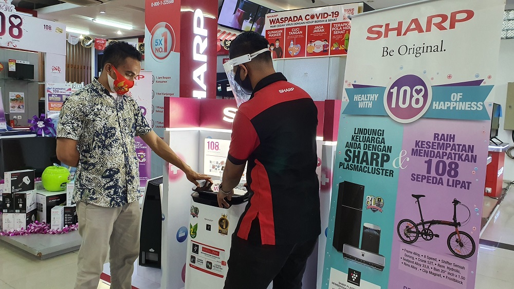 sharp-bagikan-ratusan-sepeda-pada-perayaan-ulang-tahun-sharp-corporation-ke-108.jpg