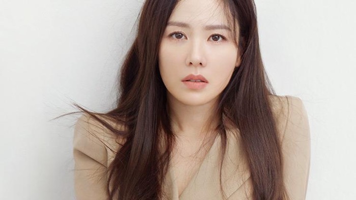 son-ye-jin-ungkapkan-kesan-di-industri-film-hollywood.jpg