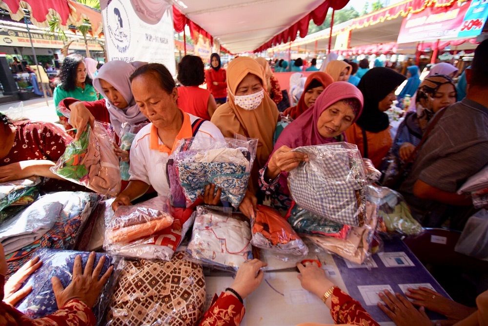 stabilkan-harga-pemkot-magelang-gelar-pasar-murah.jpg