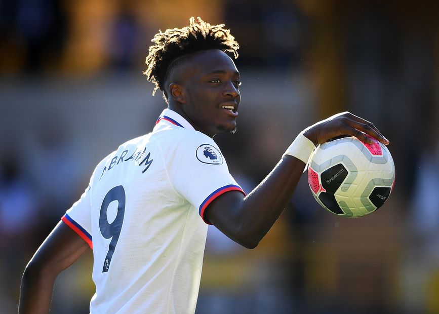 striker-muda-chelsea-tammy-abraham-ikuti-rekor-ronaldo-dan-dele-alli-di-liga-inggris.jpg
