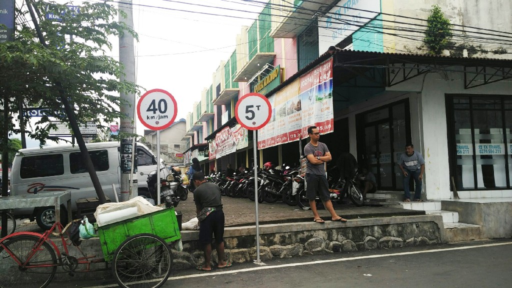suasana-pasar-kolombo_20180115_190545.jpg