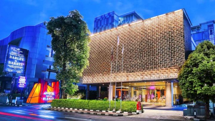 tampak-depan-artotel-suites-bianti-yogyakarta.jpg