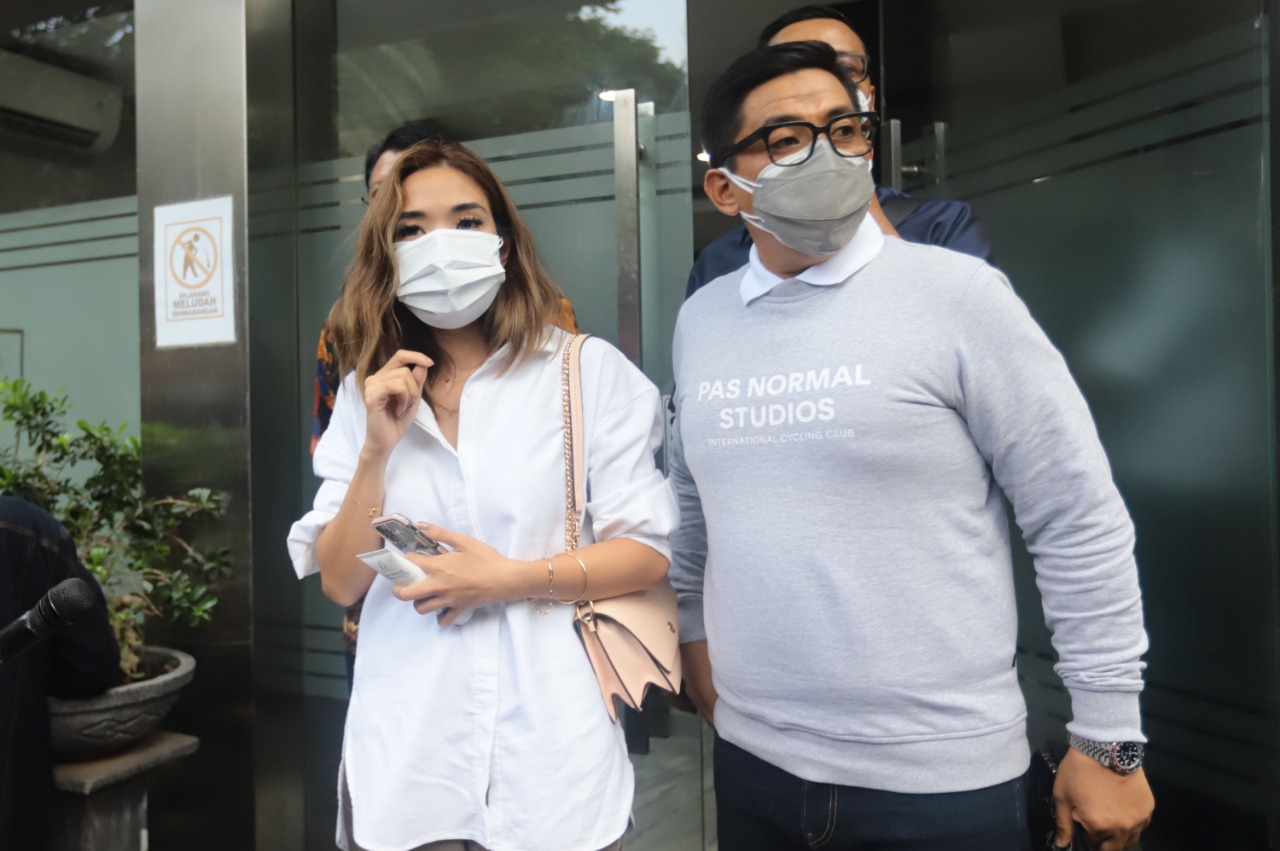 Jalani Pemeriksaan Sebagai Tersangka Video Syur di Polda Metro Jaya, Gisel Langsung Masuk Ruangan