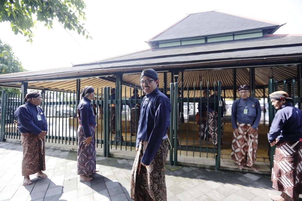 Ucapan Selamat Tahun Baru Menggunakan Bahasa Jawa yang Unik : Sugeng Wilujeng 2023