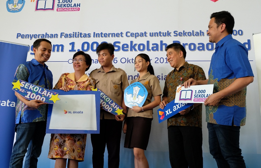 xl-axiata_20171007_131018.jpg